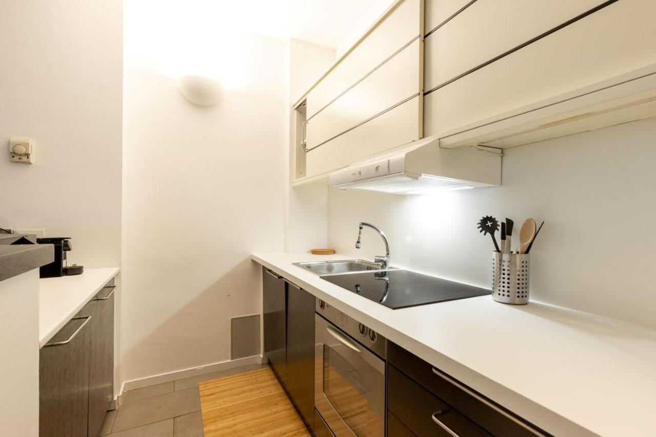 Apartment In Brera-Fatebenefratelli-Porta Nuova-Milano Luaran gambar