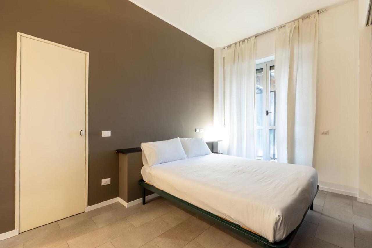 Apartment In Brera-Fatebenefratelli-Porta Nuova-Milano Luaran gambar